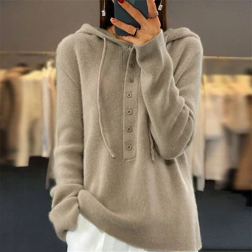 Alannis - Cosy Hooded Sweater
